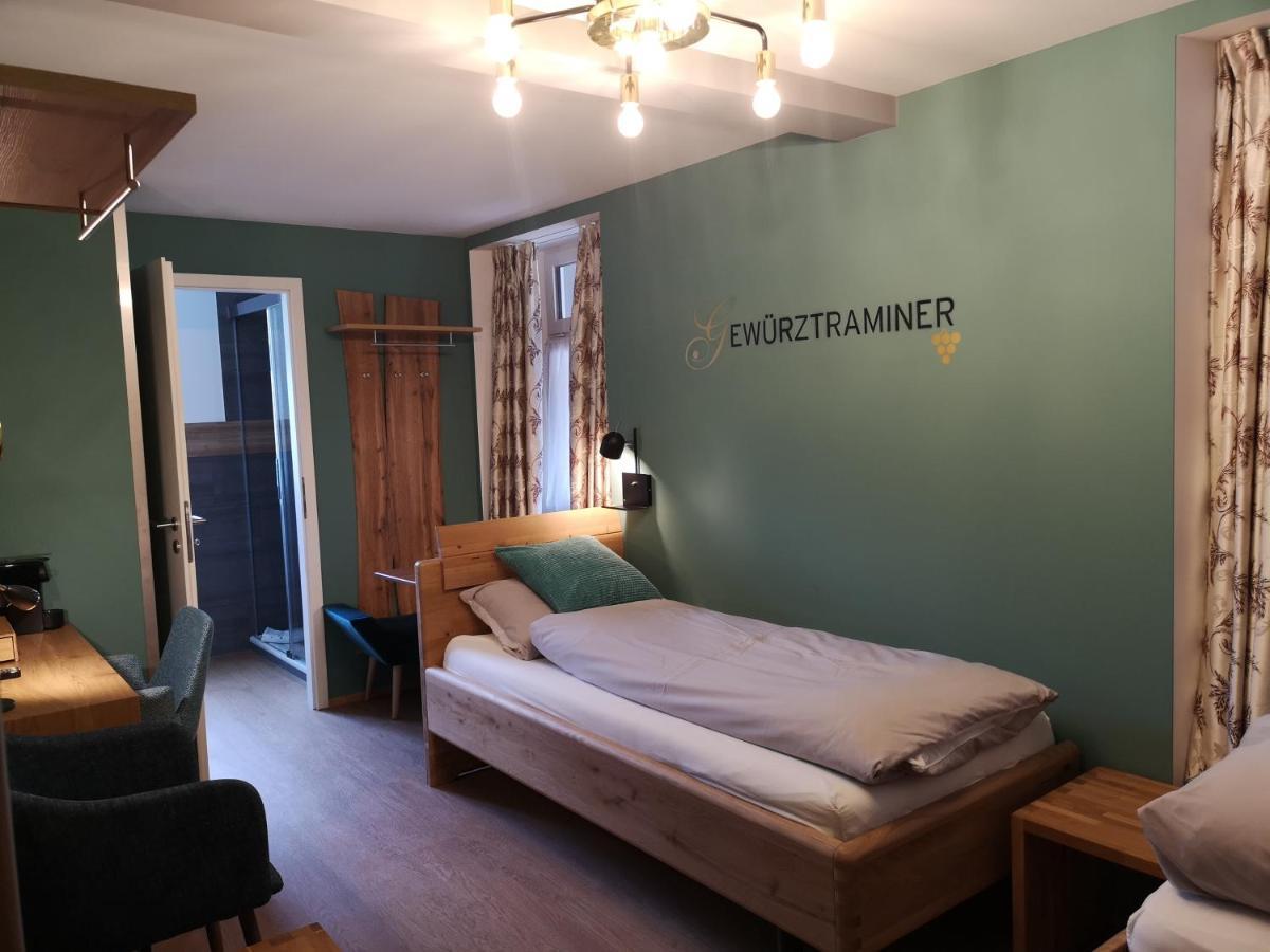 Gasthof Zur Buendte Jenins Extérieur photo